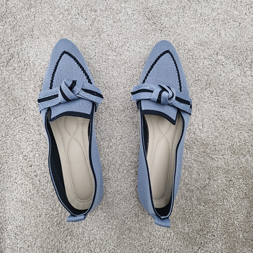 Elegant Blue Women's Loafers Size 39 or US 8